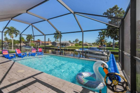 Villa Lux and Lavish - Cape Coral - Roelens Vacations